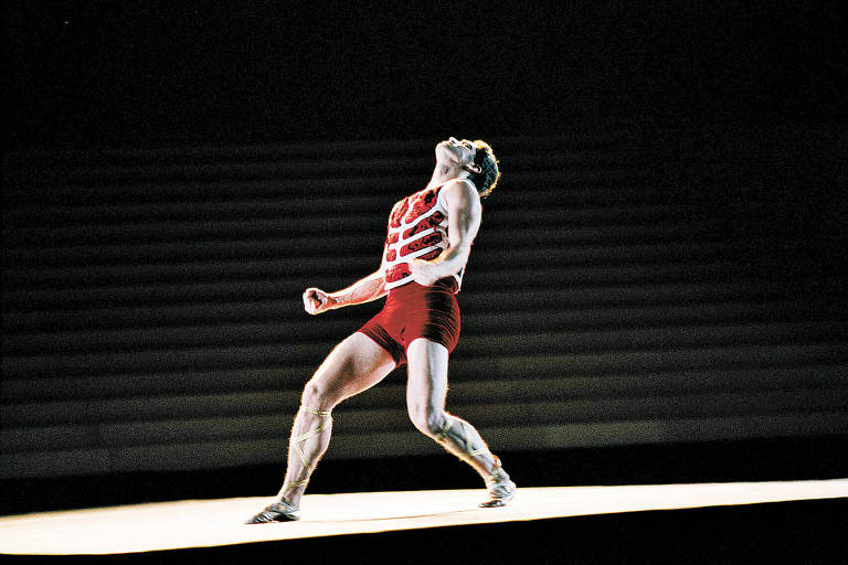 Filme "Calígula", encenada pelo balé da ópera de Paris, na versão do coreógrafo Nicolas Le Riche
