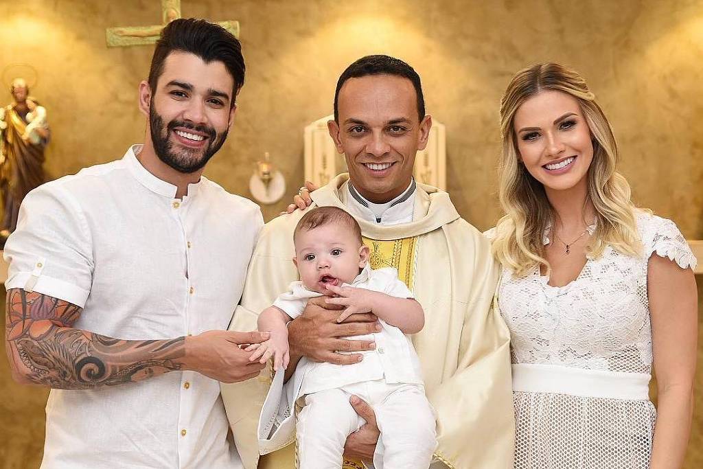 F5 Celebridades Nasce Em Go O Segundo Filho Do Cantor Gusttavo Lima Com A Modelo Andressa 