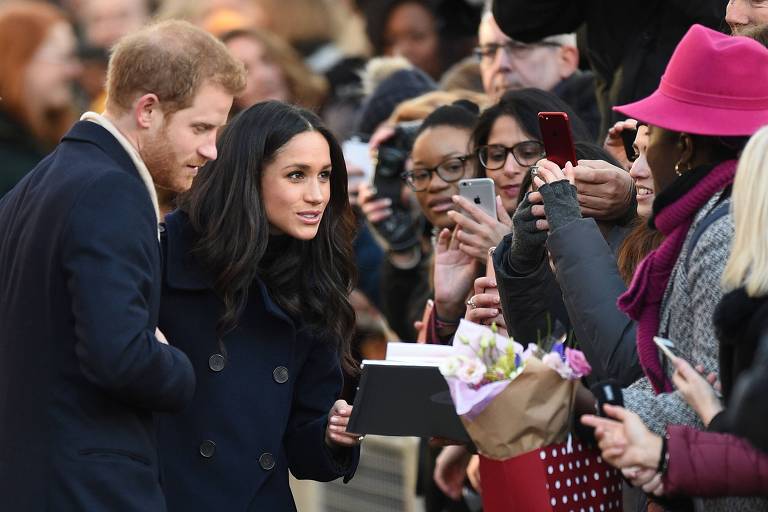 O príncipe Harry e Meghan Markle visitaram Nottingham em Londres onde acontece uma feira de caridade do Terrence Higgins Trust World AIDS Day