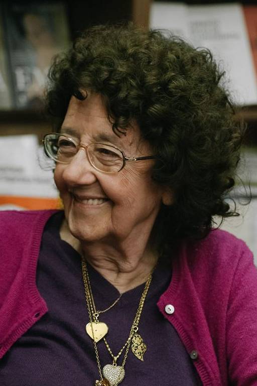 A escritora Maria Teresa Horta