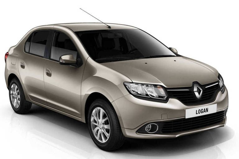 Sedã Renault Logan 1.0 tem desconto na versão Expression Advantage: de R$ 52,1 mil por R$ 48,8 mil