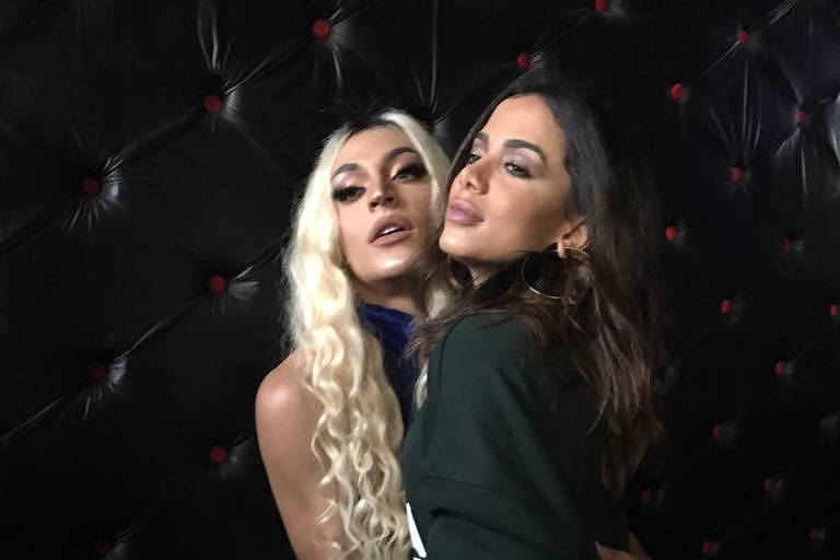 As cantoras Pabllo Vittar e Anitta no lançamento do clipe 'Sua Cara', no Rio de Janeiro