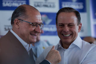 Geraldo Alckmin e João Doria participam inauguração de 240 unidades habitacionais em São Paulo