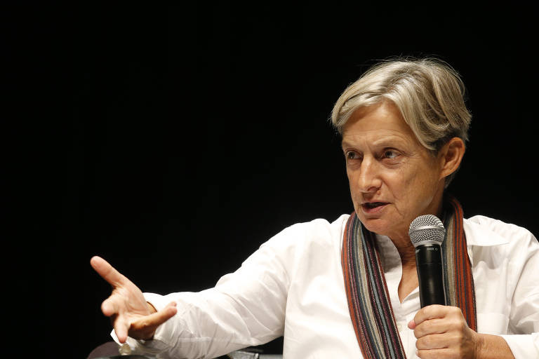 A filósofa americana Judith Butler durante evento em São Paulo, em 2015