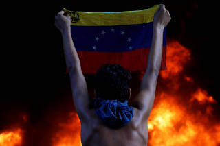Pictures of the Year: Venezuela crisis