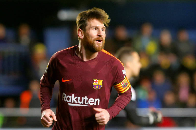 Lionel Messi enfrenta o La Corua como artilheiro do Campeonato Espanhol, com 14 gols