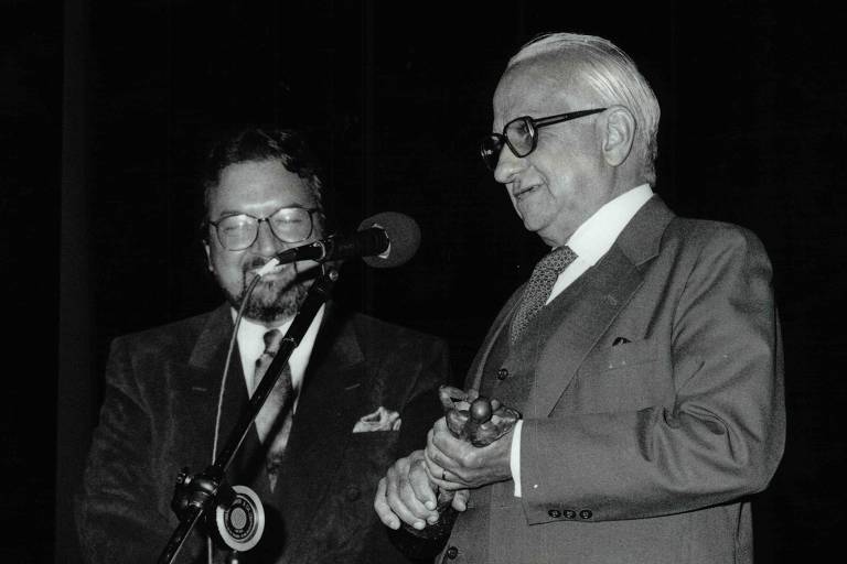 O jornalista Otto Lara Resende quando recebeu o prêmio  Líbero Badaró, em 1991, mesmo ano em que entrou para o time de colunistas da Folha