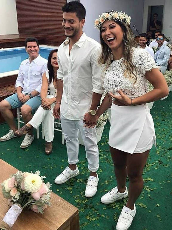 F5 Celebridades Mayra Cardi Termina Casamento Com Arthur Aguiar Estou Neste Mundo Para Ser Feliz 03 05