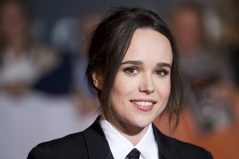 Ellen Page, que passa a assinar como Elliot Page