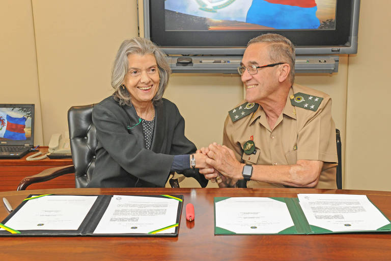 General Eduardo Dias Da Costa Villas Bôas 05 05 2018 Cotidiano