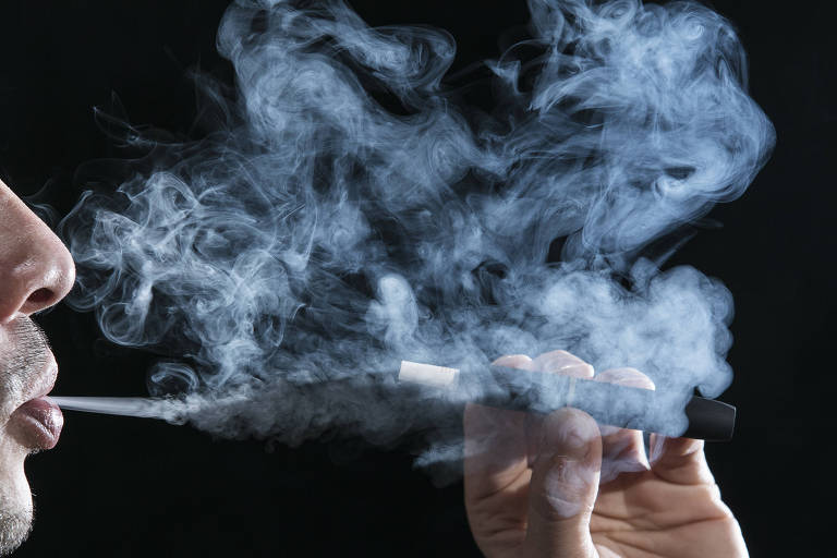 Cigarro eletrônico aumenta risco de infarto em 1,79, diz Sociedade Brasileira de Cardiologia