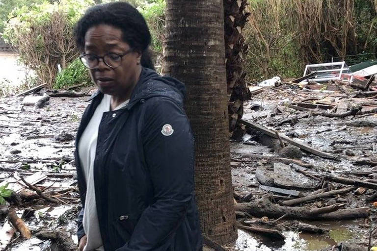 Oprah fez um vídeo mostrando o quintal de sua casa, destruído pelos deslizamentos na Califórnia