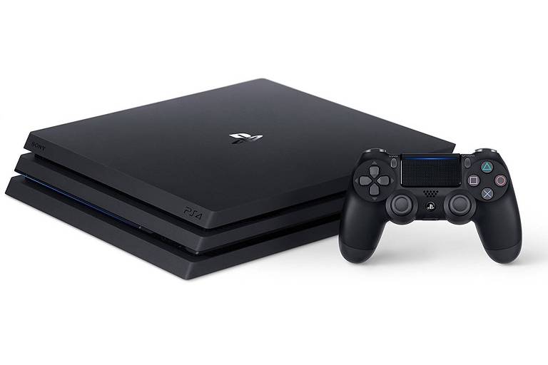 PlayStation 4 Pro chega ao Brasil em fevereiro
