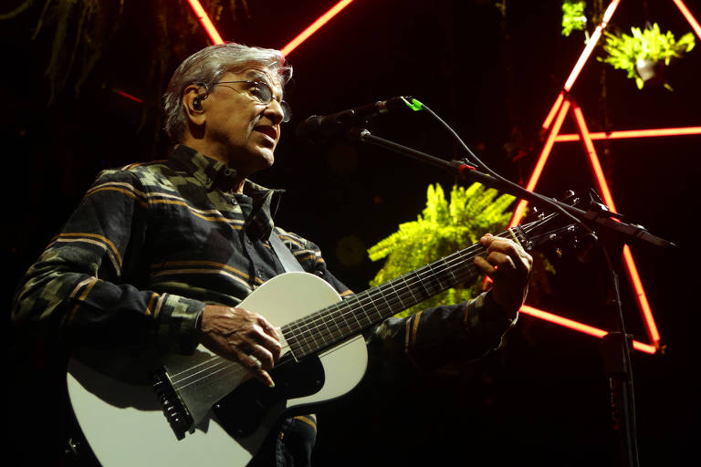 O cantor Caetano Veloso na 4ª edição do Coala Festival, no Memorial da América Latina em São Paulo