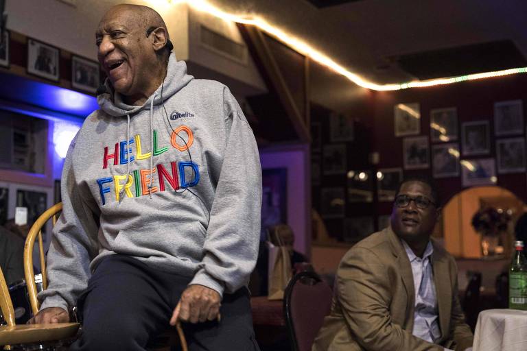 O humorista Bill Cosby, 80, no clube de jazz LaRose