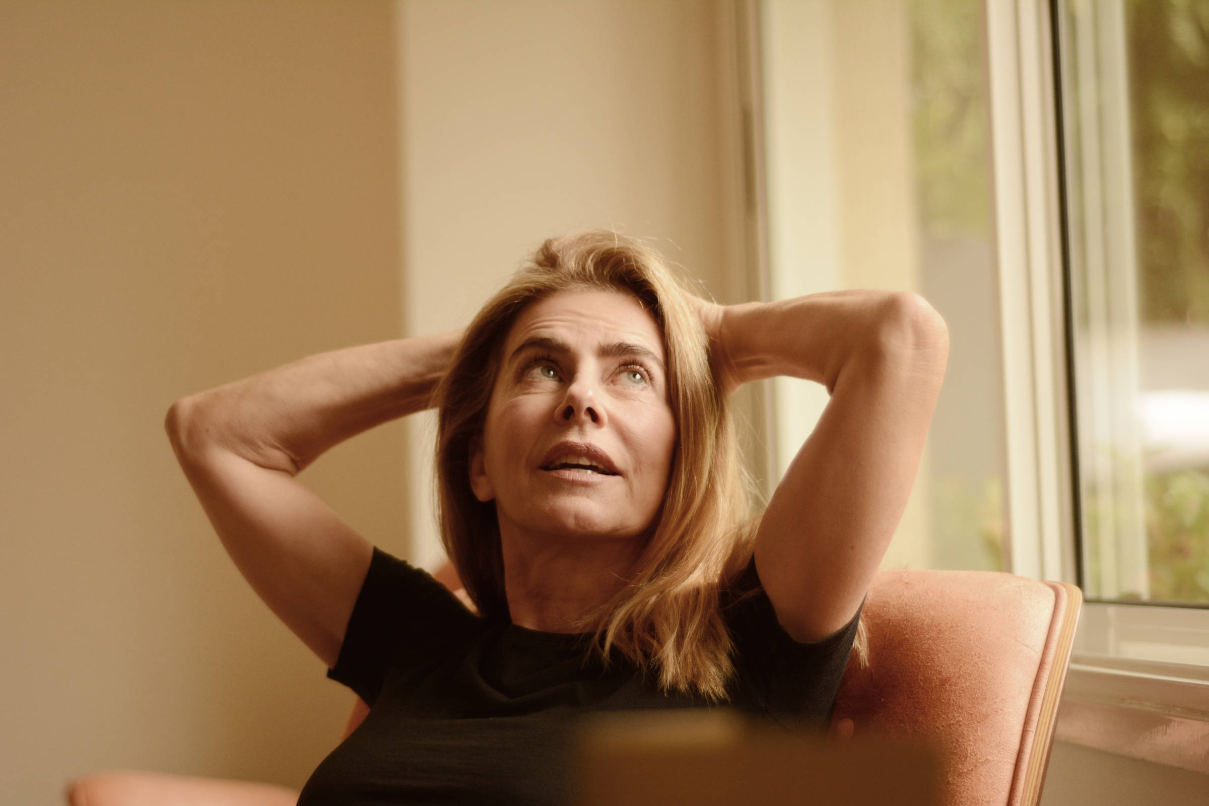 Famosos querem ser gente comum na quarentena, mas só enfatizam desigualdade