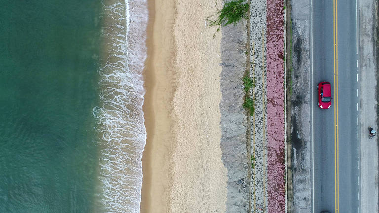 Praia de Massaguaçu, em Caraguatatuba (SP)