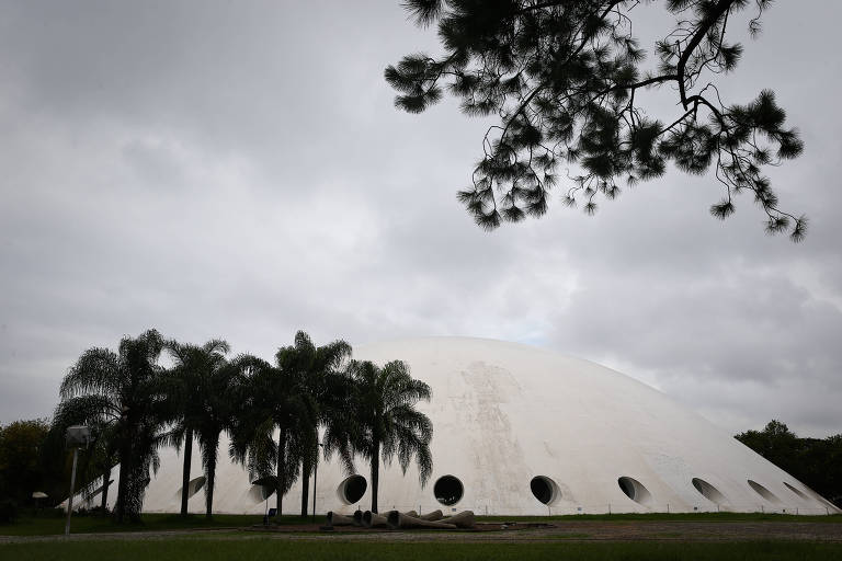 Vista do parque Ibirapuera, que deve ser a primeira concessão de Doria, com Oca, auditório e viveiro