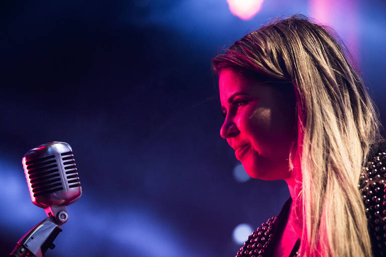 A cantora Marília Mendonça durante show em Bauru (SP)
