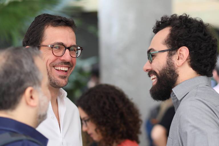 Eduardo Mufarej (à esquerda), fundador do RenovaBR, no evento para lançar as inscrições