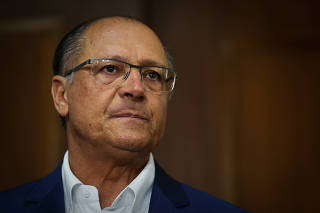 O governador Geraldo Alckmin durante coletiva no Palácio dos Bandeirantes, em São Paulo