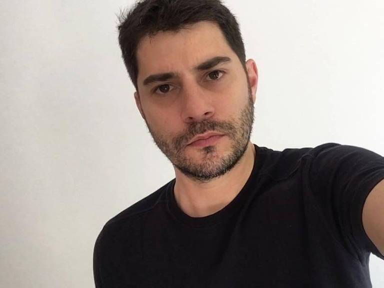 Evaristo Costa, que apresentou o Jornal Hoje até 2017, comandará uma revista semanal aos domingos na CNN
