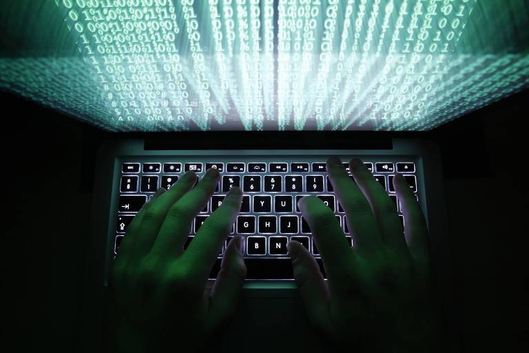 Ataque hacker tira do ar sites do Ministério da Saúde e do Conecte SUS