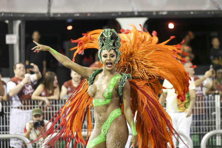 F5 Celebridades Carnaval 2018 Musa Da X9 Perde Tapasexo Dura