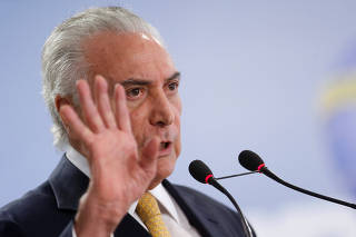 Brazil's President Michel Temer speaks after announcing the decree of the army to take over command of police forces in Rio de Janeiro state, at Planalto Palace in Brasilia