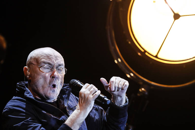 O cantor britânico Phil Collins se apresenta no Allianz Parque, em 2018