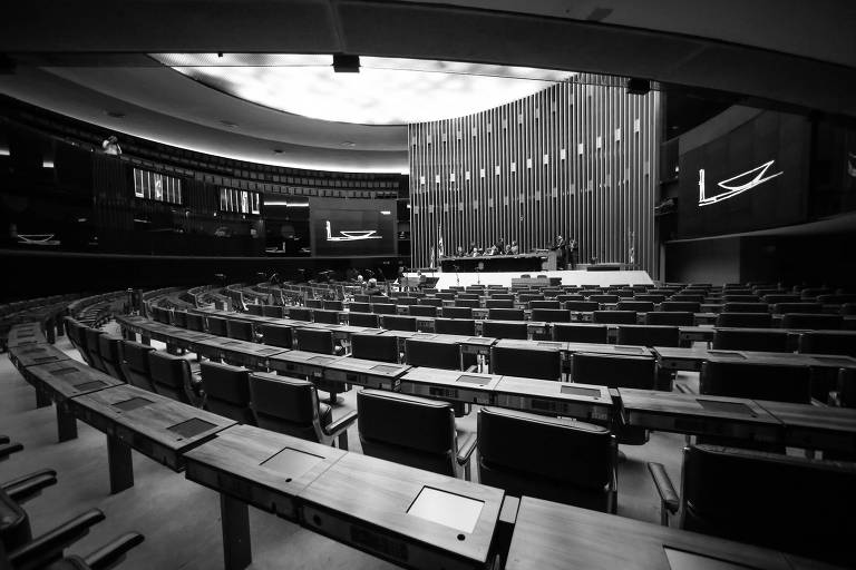 Plenário da Câmara, em Brasília; parlamentares terão neste ano 30 dias para trocar de legenda sem correr o risco de sofrer punição na Justiça Eleitoral