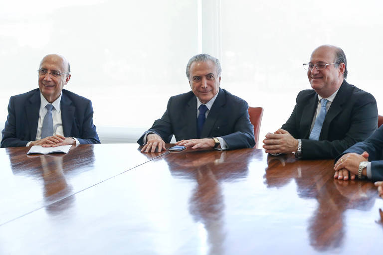 O ministro da Fazenda, Henrique Meirelles, o presidente Michel Temer e Ilan Goldfajn, do BC