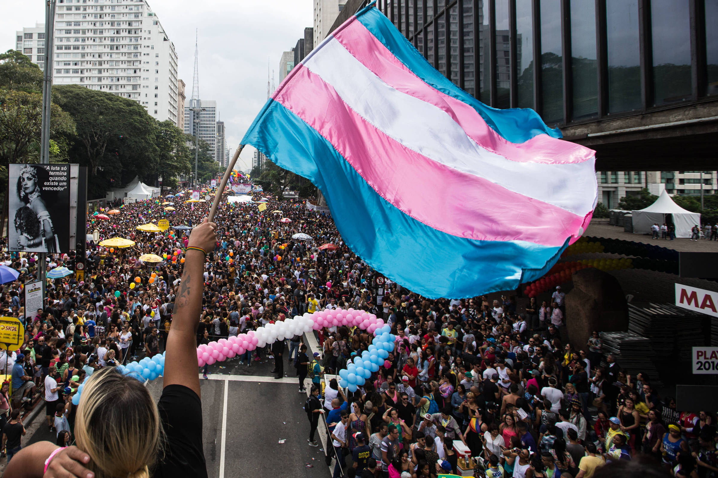 Pasta da Saúde amplia acesso a exames para transexuais - 27/05/2024 -  Equilíbrio e Saúde - Folha