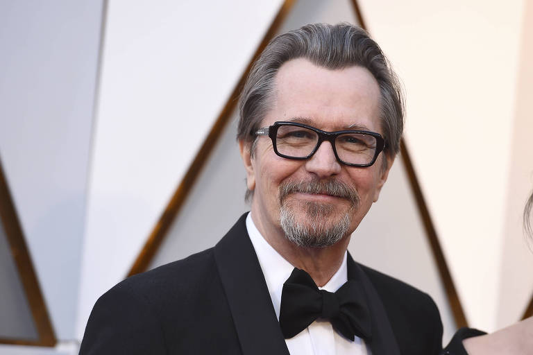 Gary Oldman