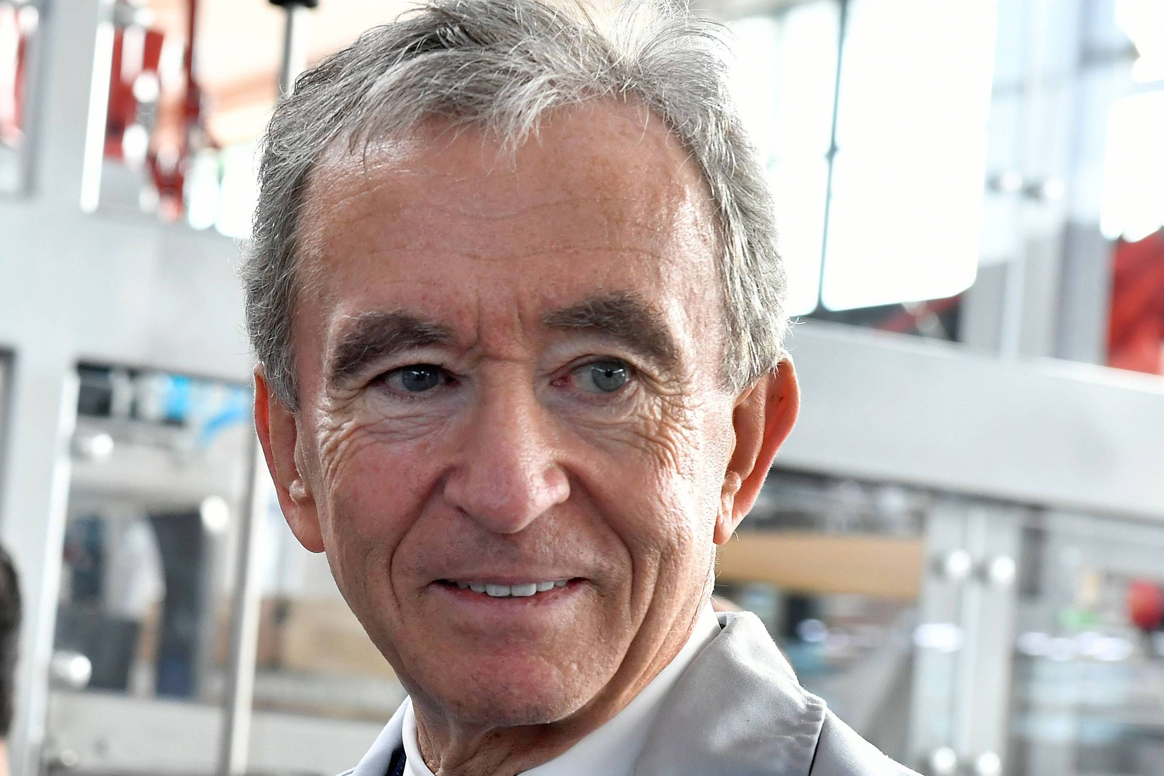 семья миллионеров. президент louis vuitton moët hennessy бернар арно. бернард арнаульт. бернар арно. Bernard arnault.