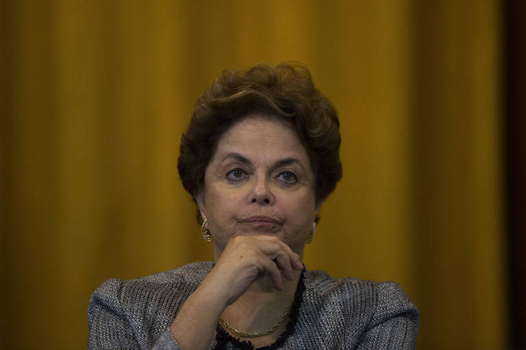 Esvaziamento da lei de improbidade é usado em voto para livrar Dilma de pedaladas