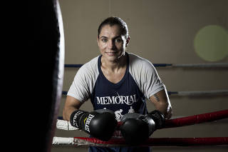 A primeira campeã mundial de boxe brasileira, Rose Volante