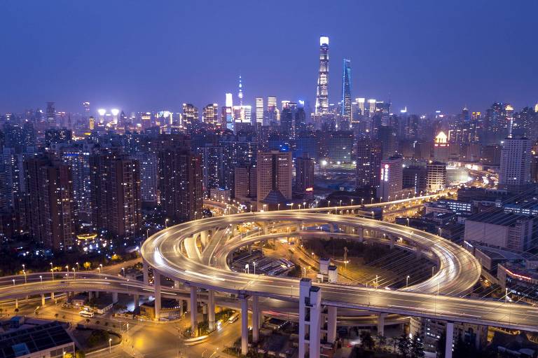 Imagem de longa exposição de Xangai, capital financeira da China
