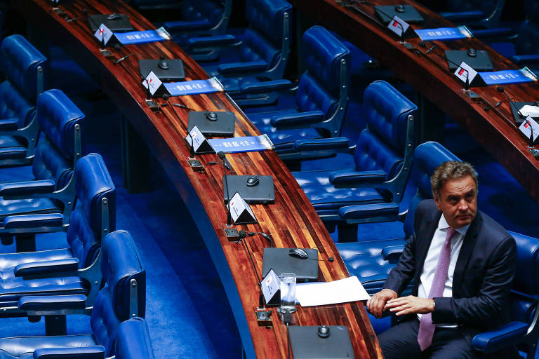 Aécio Neves (PSDB-MG) no Senado durante votação do Decreto de Intervenção no estado do Rio de Janeiro