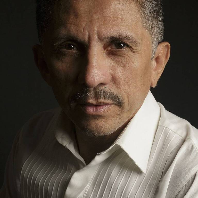 Ator Eduardo Carneiro, 52, 8.fev.