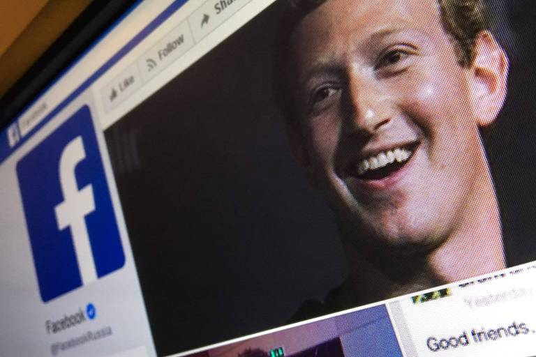 Mas o presidente-executivo e cofundador do Facebook, Mark Zuckerberg, admitiu inicialmente em uma postagem na sua página na rede social que houve uma 
