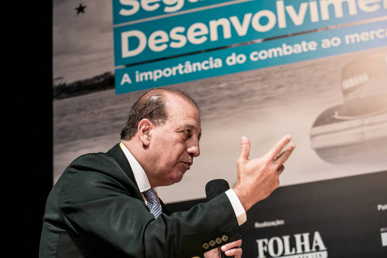 O ministro do TCU (Tribunal de Contas da União), Augusto Nardes,durante seminário, em Brasília (Keiny Andrade/Folhapress)