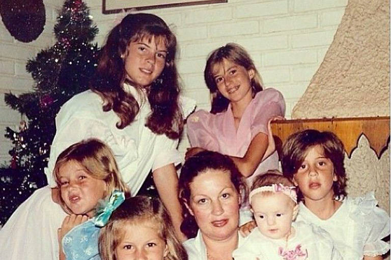 Gisele Bündchen em família no natal de 1987