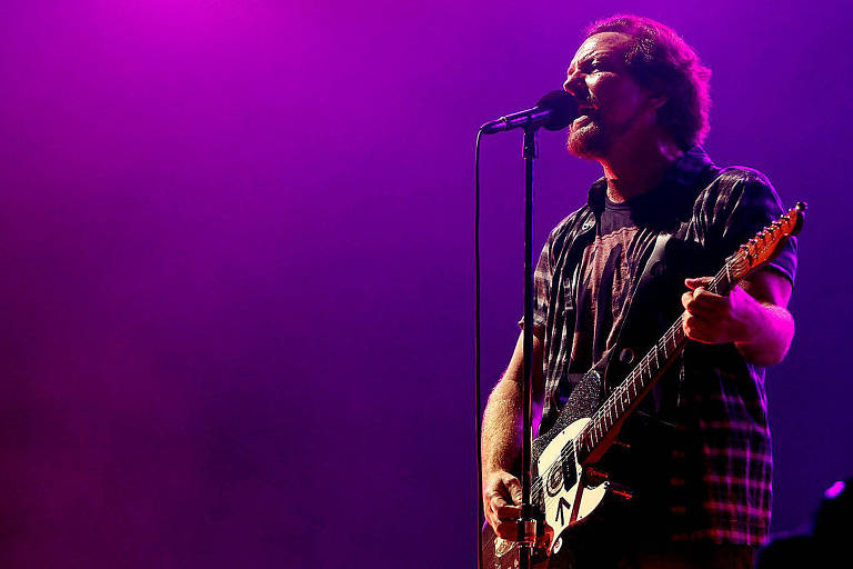 Pearl Jam faz show imprevisível, mas sempre confiável