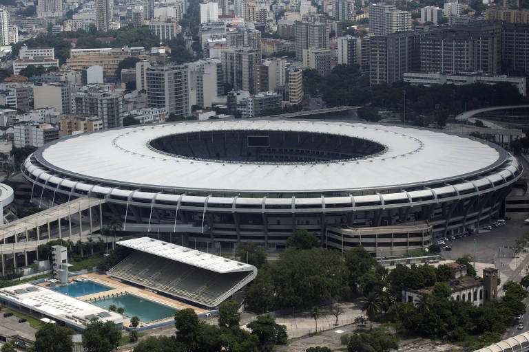 Botafogo e Fluminense jogam final no Maracanã após 3 meses