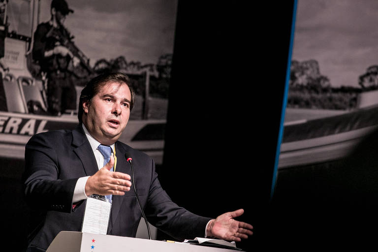 Rodrigo Maia, presidente da Câmara dos Deputados, fala durante a abertura de seminário