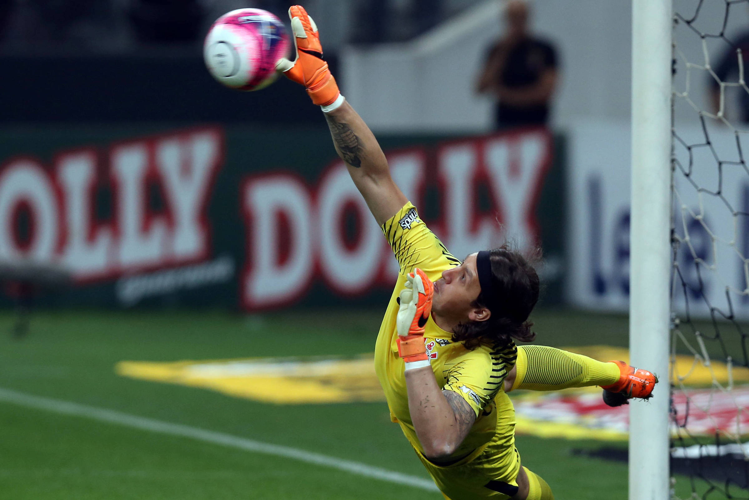 Cássio pega seu primeiro pênalti pelo Corinthians em Libertadores; veja  lista de defesas, corinthians