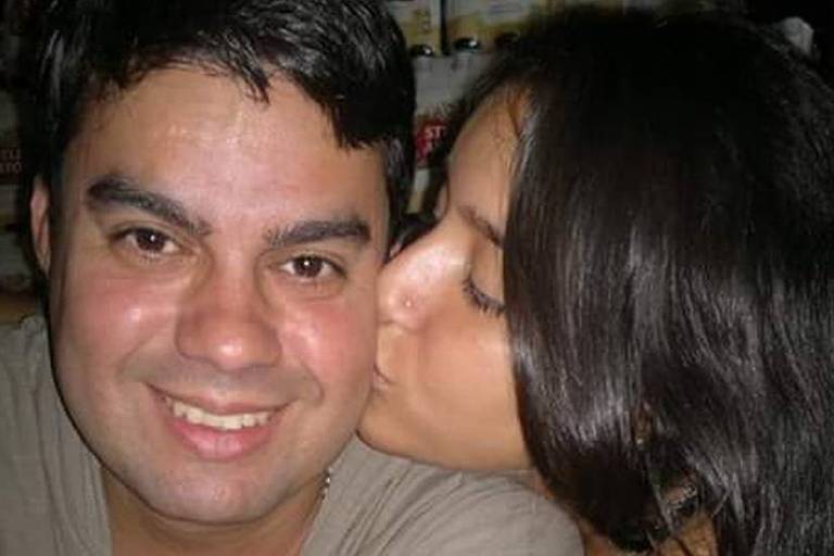 O motorista Anderson Pedro Gomes, 39, e sua mulher, Agatha Arnaus Reis, 27