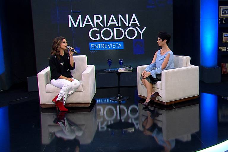 Mariana Godoy entrevista a cantora gospel Aline Barros