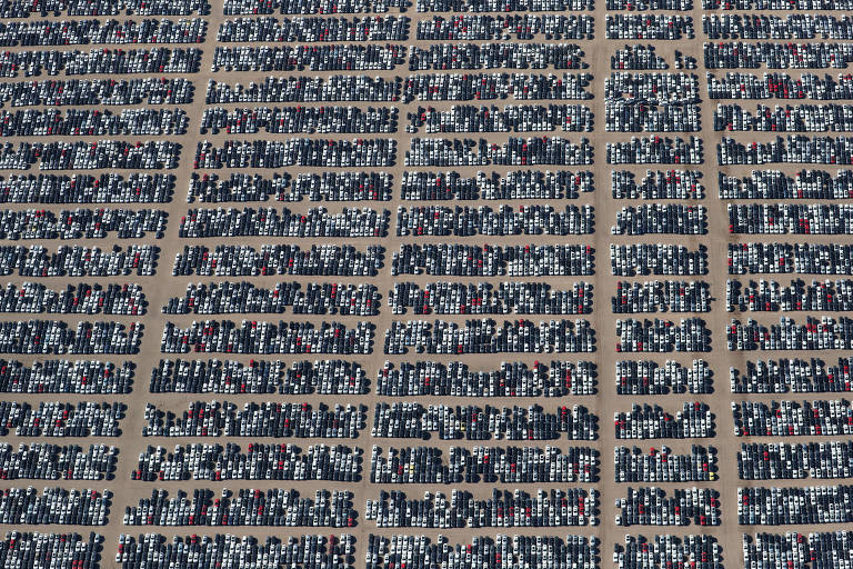 Pátio da Volkswagen e da Audi em  Victorville (Califórnia, EUA)